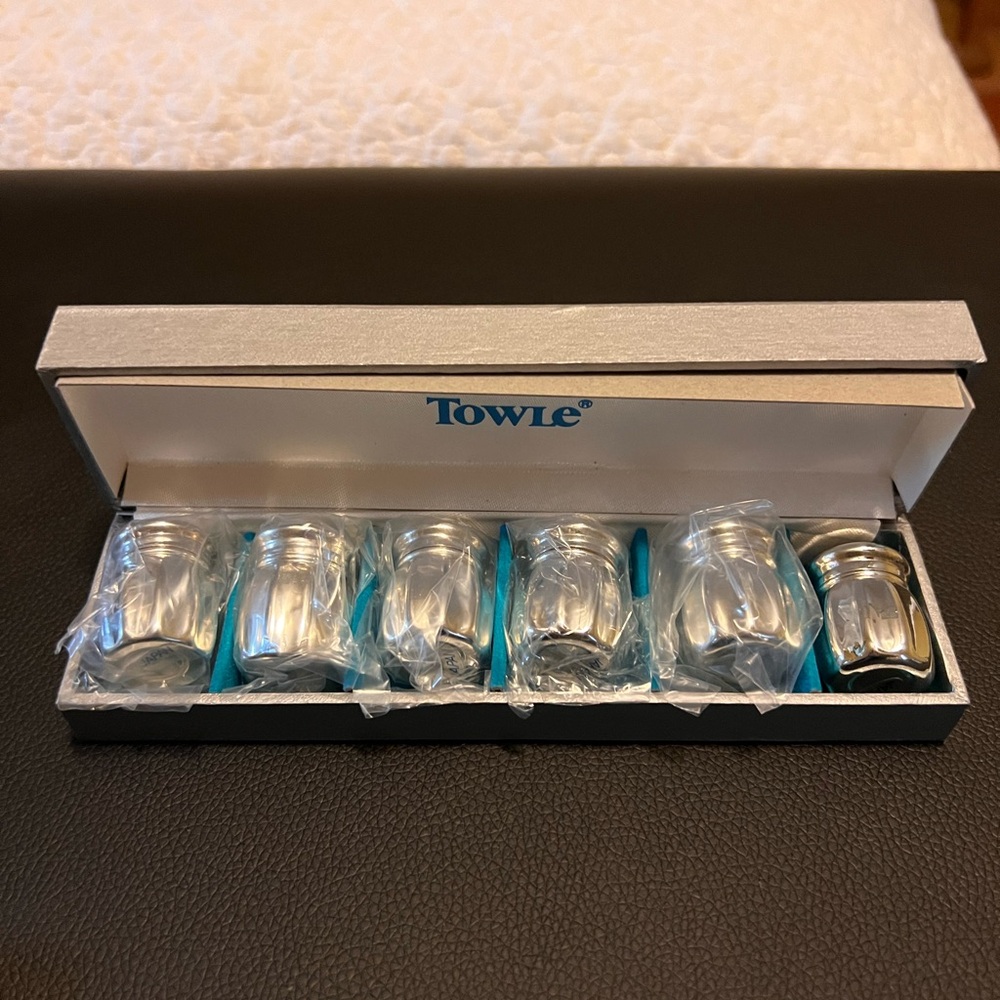 Towle Silver Salt and Pepper Shakers Set